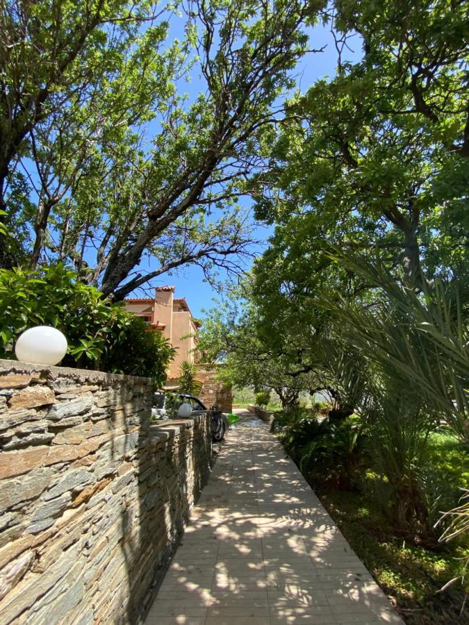 Getaway Andros Vila Kourelio Exterior foto